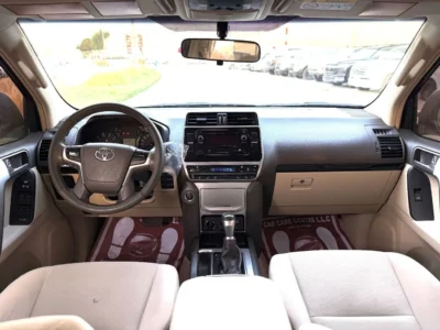 2018 TOYOTA LAND CRUISER PRADO 4.0 L V6 Engine White Beige SUV GCC