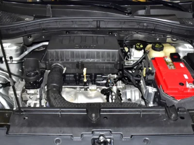 2022 MG ZS Comfort 4 Cylinders Petrol Engine Silver Black Crossover GCC