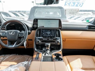 2026 Lexus LX600 Signature 3.5L V6 Twin-Turbocharged Petrol AT White Tan SUV