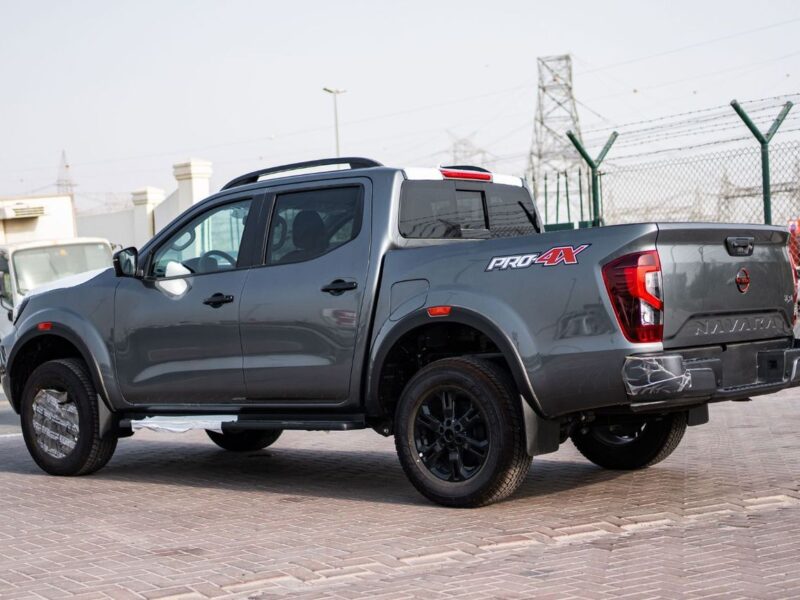 2025 Nissan Navara Pro-4X 2.5L 4 Cylinder AT Diesel Dark Grey Black Pick Up Truck