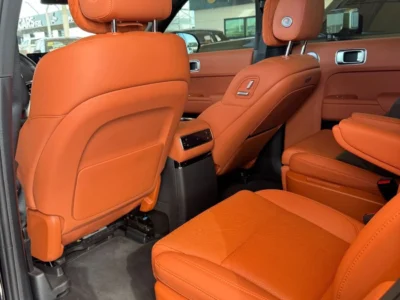 2024 LI AUTO L9 ULTRA 1.5 Litres 4 Cylinder Hybrid Engine Black Orange SUV