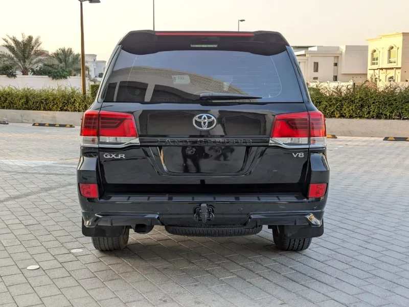 2020 Toyota Land Cruiser GXR TOP 8 Cylinders Engine Black Beige SUV GCC