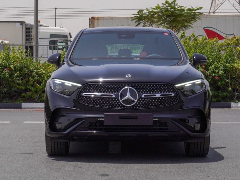 2025 Mercedes-Benz GLC 200 4Matic 2.0 L 4 Cylinders Engine Black Red SUV