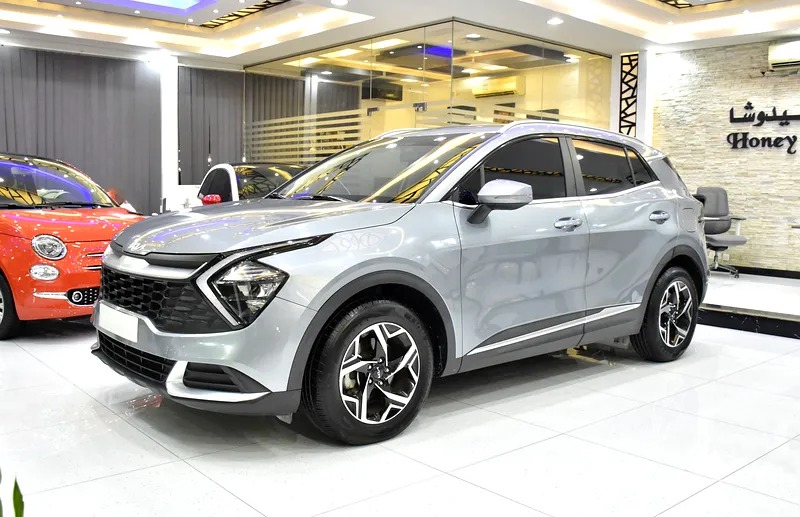 2023 Kia Sportage Mid 4 Cylinder Petrol Engine Silver Black SUV GCC Specs