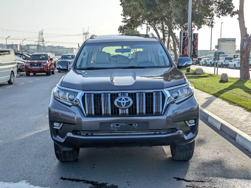 2022 Toyota Prado TXL 6 Cylinders Petrol Engine Grey Beige SUV GCC Specs