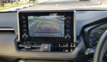 2019 Toyota RAV 4 Hybrid 2.5-liter 4 Cylinder Engine Silver Black SUV