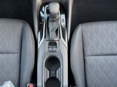 2024 Toyota Corolla Hybrid Elite 1.8L 4 Cylinders Full Option White Black Sedan