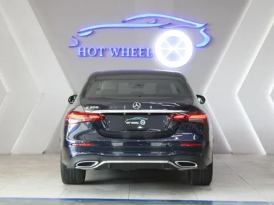 2023 Mercedes-Benz E300 2.0L Turbocharged 4 Cylinder Engine Blue White Sedan