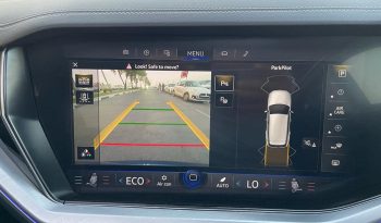 2019 Volkswagen Touareg 190TDI Premium 3.0-litre Turbo Diesel V6 Blue Black SUV