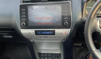 2021 Toyota Landcruiser Prado Altitude 2.8-litre Turbo Diesel 4 Cylinder White Black