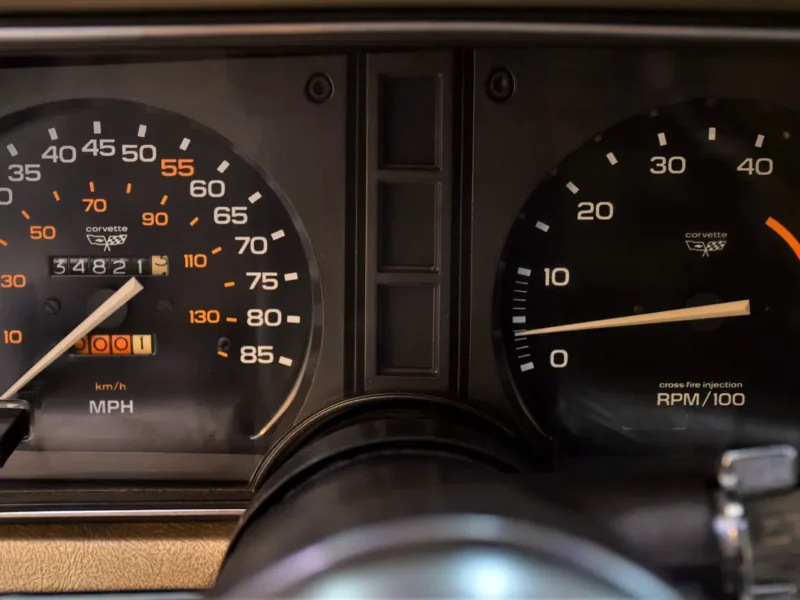 1982 Chevrolet Corvette Other 8 Cylinder Petrol Engine Gold Beige Coupe