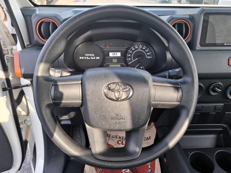 2026 Toyota Hilux Tamaraw 2.4L 4 Cylinder SC Pickup Diesel White Black Pick Up