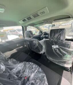 2023 Toyota Rush 1.5 L inline-4 Petrol Engine, Dual VVT-i Bronze Black SUV