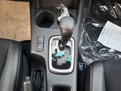 2025 Toyota Hilux GR Sport 4.0L V6 Engine AT White Black Truck Petrol
