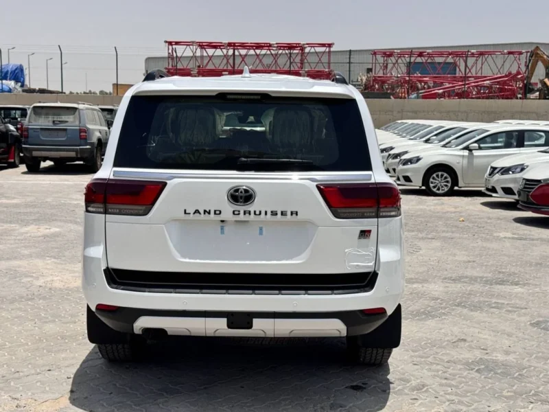 2025 TOYOTA LAND CRUISER GR-S 3.5L 6 Cylinders HYBRID White Red SUV