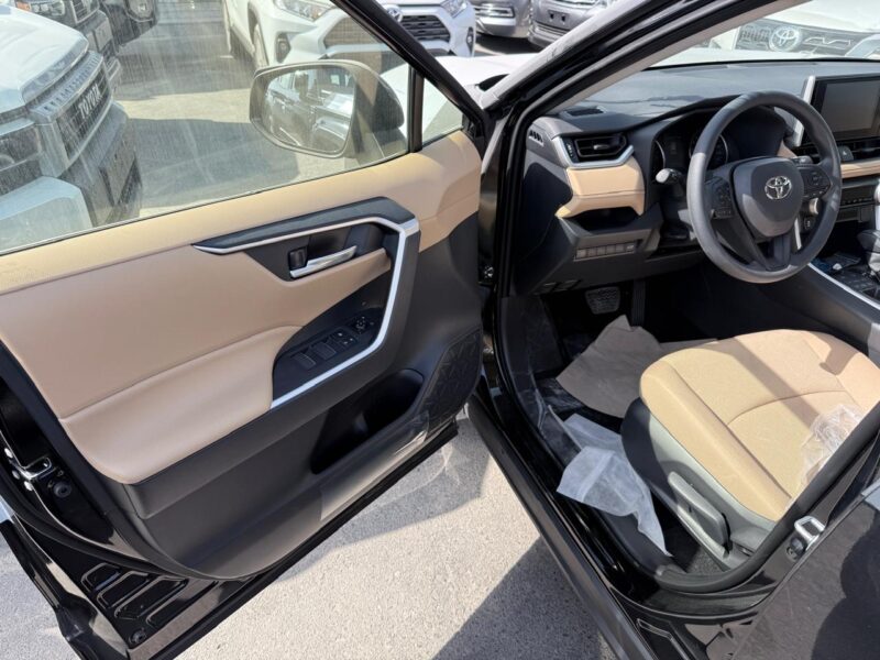 2025 Toyota RAV 4 XLE 2.5L 4 Cylinder Engine Black Beige SUV Petrol