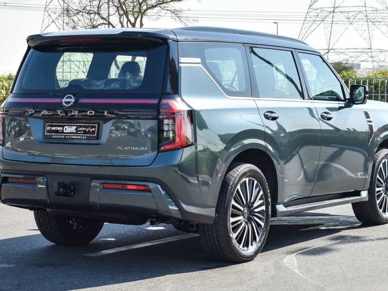 2025 Nissan Patrol Platinum 3.5-litre V6 Twin-Turbo Grey Red SUV GCC Specs