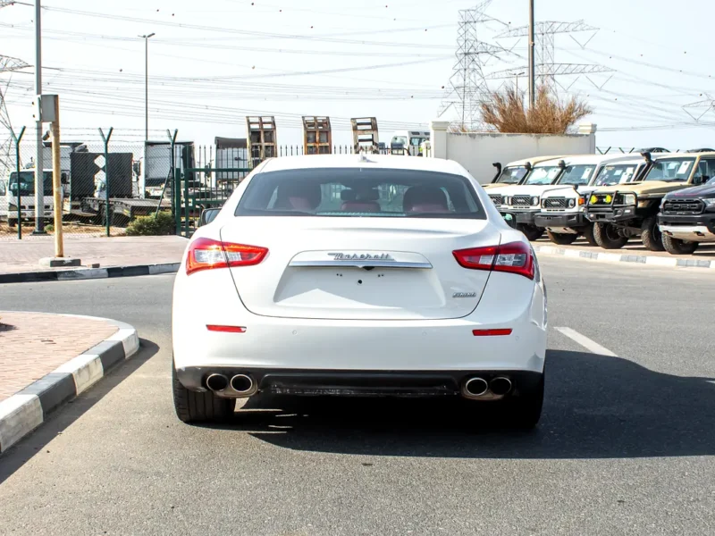 2015 Maserati Ghibli Other 6 Cylinders Petrol Engine White Red Sedan