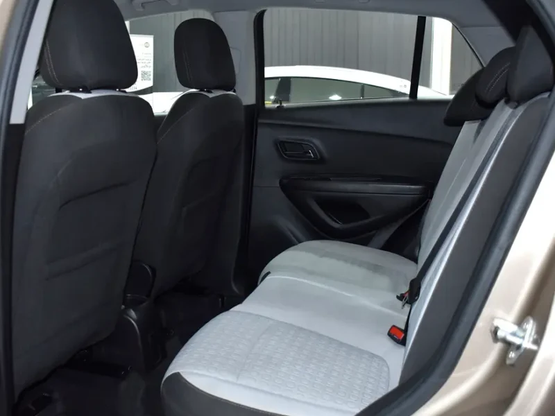 2019 Chevrolet Trax LT 4 Cylinder Petrol Engine Beige Grey Crossover GCC