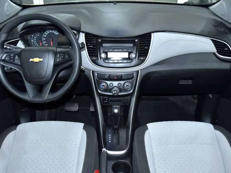 2019 Chevrolet Trax LT 4 Cylinder Petrol Engine Beige Grey Crossover GCC