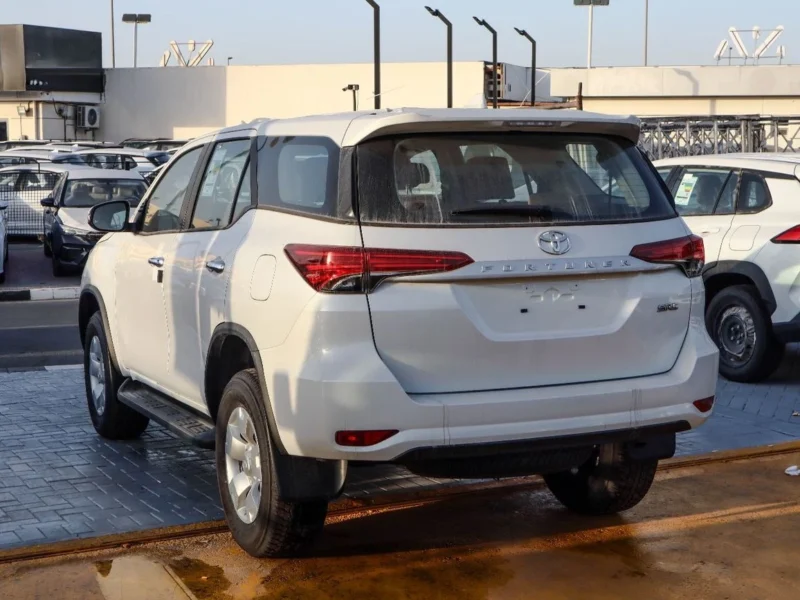 2025 Toyota Fortuner EXR 2.7 Litres 6 Cylinders Petrol Engine White Brown SUV GCC