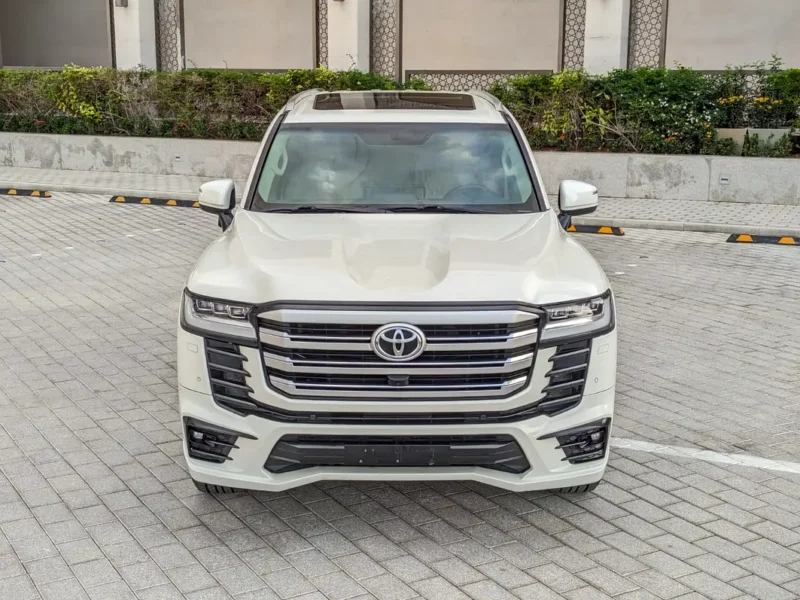 2022 TOYOTA LAND CRUISER DIESEL 6 Cylinders TWIN TURBO GXR White Beige SUV