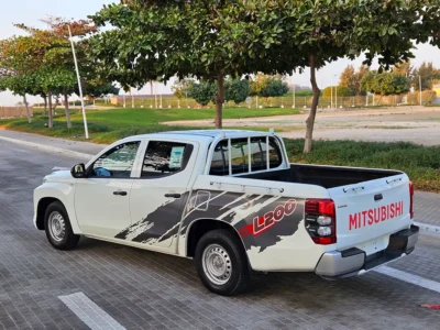 2022 Mitsubishi L200 Double Cabin 4X2 Premium Condition White Grey Pick UP