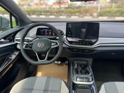 2021 Volkswagen ID.4 CROZZ PURE PLUS 2.0 L Electric Vehicle Grey SUV