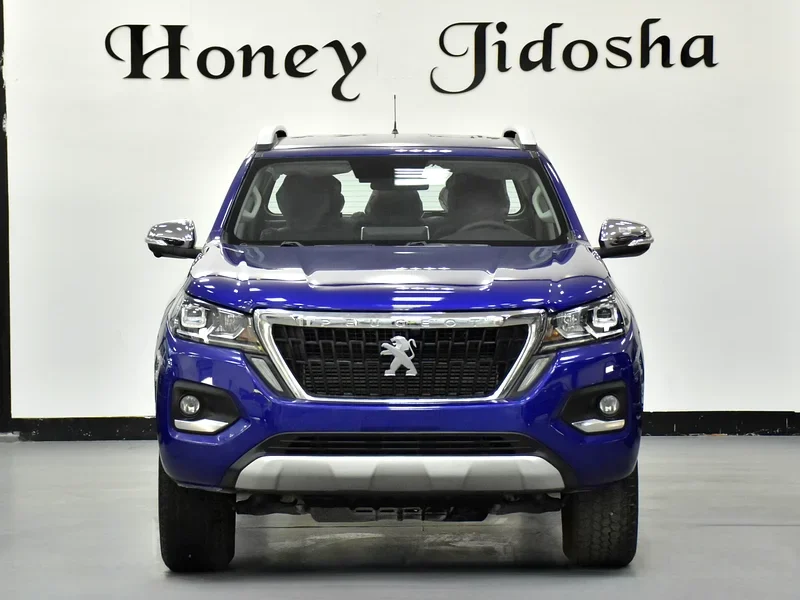 2023 Peugeot Landtrek DC 4X4 4 Cylinders Petrol Engine Blue Black Pick UP GCC