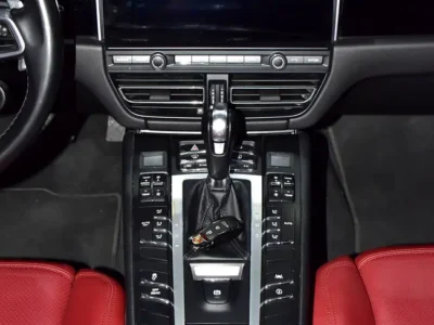 2020 Porsche Macan Standard 4 Cylinders Petrol Engine White Red Crossover