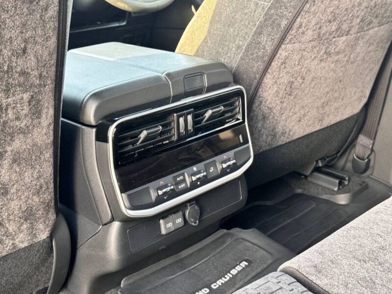 2025 TOYOTA LAND CRUISER 300 GXL RHD 3.3L V6 TWIN TURBO DIESEL Grey Black