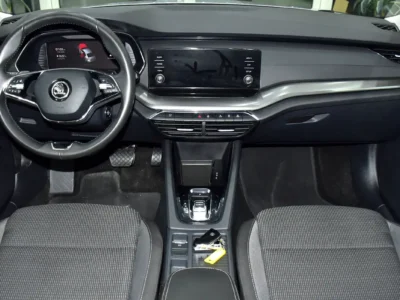 2021 Skoda Octavia Active 4 Cylinders Petrol Engine Silver Black Sedan GCC