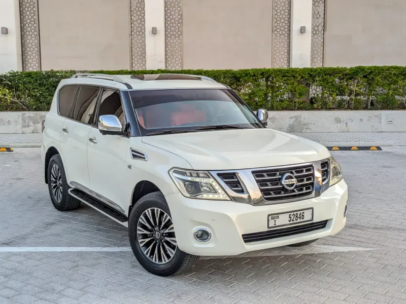 2014 Nissan Patrol LE Platinum City V8 5.6L Engine White Red SUV GCC Specs