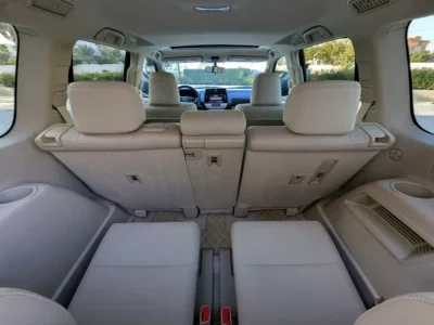 2018 Toyota Prado VXR 6 Cylinders Petrol Engine White Beige SUV GCC Specs