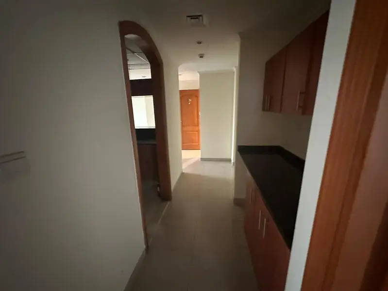Spacious | 2 Bed | Balcony | Parking