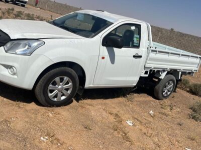 2025 Isuzu D-Max SC 1.9L 4-Cylinder DOHC Diesel Engine White Black Pick UP