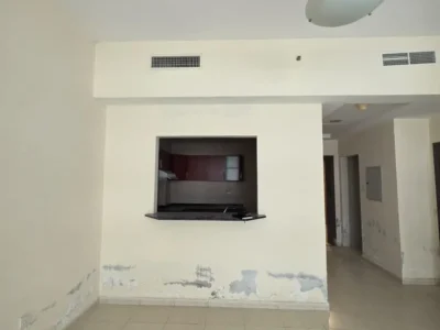 READY TO MOVE | 1 BED | UNFURNISHED | CAR PARK