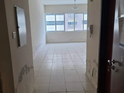 READY TO MOVE | 1 BED | UNFURNISHED | CAR PARK