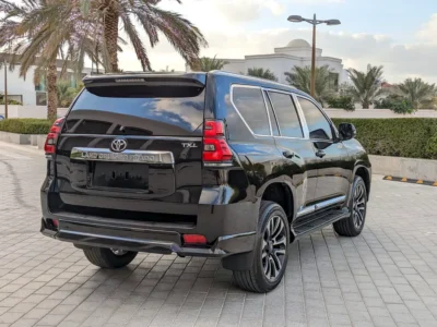 2019 TOYOTA PRADO GCC Specs V4 Petrol Engine 2.7 Litres Black Brown SUV