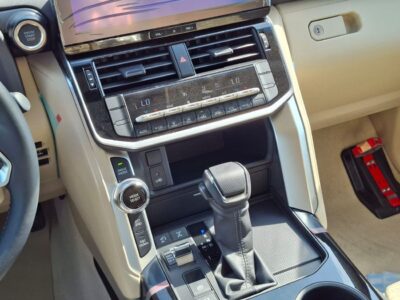 2025 Toyota Land Cruiser GXR 3.5 Litres 6 Cylinders Petrol Engine White Beige SUV GCC