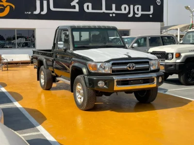 2021 Toyota Land Cruiser Pick Up Std 4.0L 6 Cylinders Single Cab Utility 4WD Green Brown