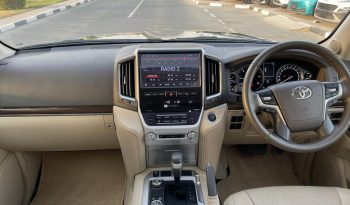 2018 Toyota Land Cruiser VXR 5.7 Liters 8 Cylinders Petrol Engine Black Beige SUV