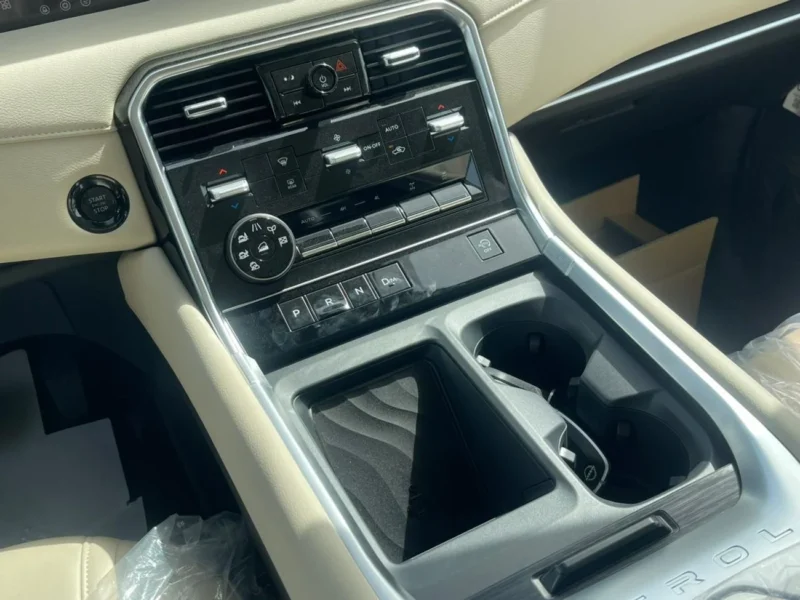 2026 Nissan Patrol LE T2 3.5 liters V6 Twin Turbo Engine Black White SUV GCC