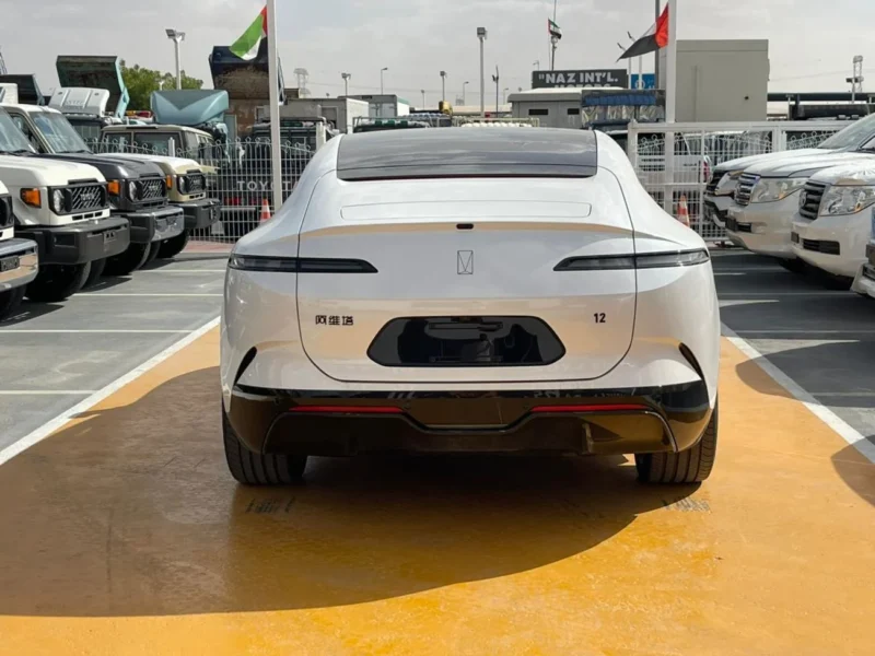 2025 AVATR 12 ULTRA 1.5 Litres 4 Cylinders HYBRID Engine White Sedan RWD