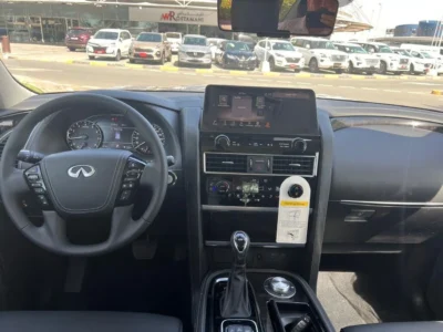 2024 Infiniti QX80 Luxury 5.6 Litres 8 Cylinder Petrol Engine White Black SUV
