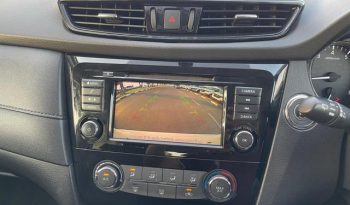 2022 Nissan X-Trail ST 2.5 Litres 4 Cylinder Petrol Engine White Black SUV