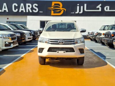 2025 Toyota Hilux DLX 2.7L 4 Cylinders AT PETROL 4X4 DOUBLE CABIN White Red