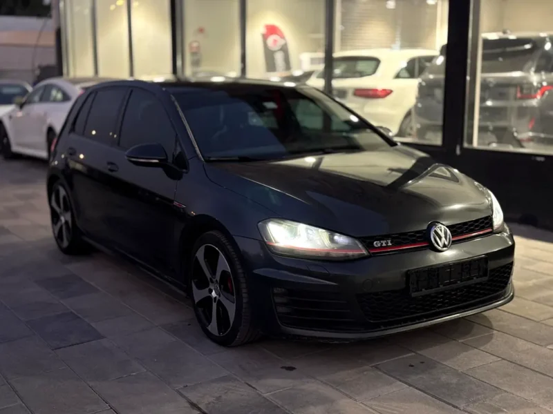 2016 Volkswagen Golf GTI 4 Cylinder Engine Black Hatchback Turbo Performance