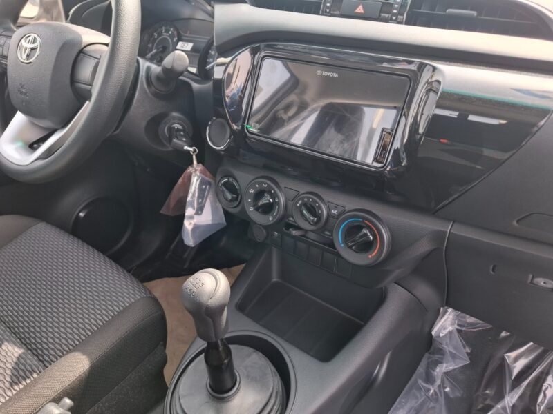 2025 Toyota Hilux 2.4L 4 Cylinders Engine MT SC White Diesel Basic White Black Pickup