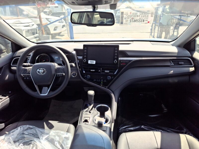 2024 Toyota Camry 2.5L 4 Cylinders Engine Black Sedan Petrol Automatic